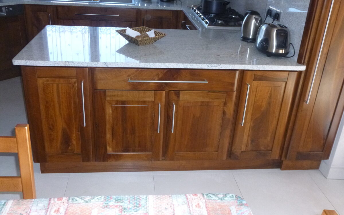 MENUISERIE ENGLER12 1200X750 | Menuiserie Engler Quels abrasifs sont recommandés pour l’aérogommage des surfaces en bois ? Bischheim