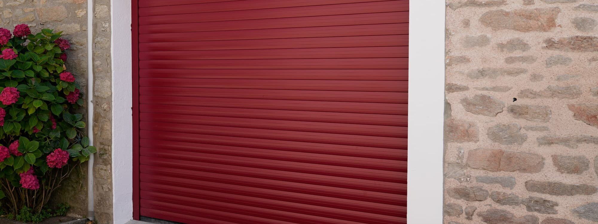 PORTE_GARAGE_TOILE_GALVANISEE 2000X750 | Menuiserie Engler Quels sont les avantages d’une porte de garage en tôle galvanisée ? Illkirch-Graffenstaden